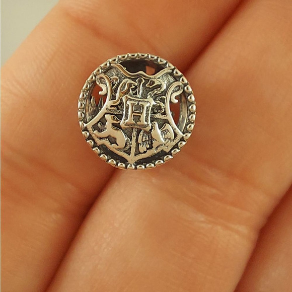 925 Silver Harry Potter Hogwarts Charm - Picture 6 of 9
